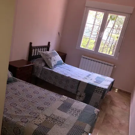 Holiday home En El Corazon De La Sierra De Gredos, Pinar De La Atalaya-tiemblo