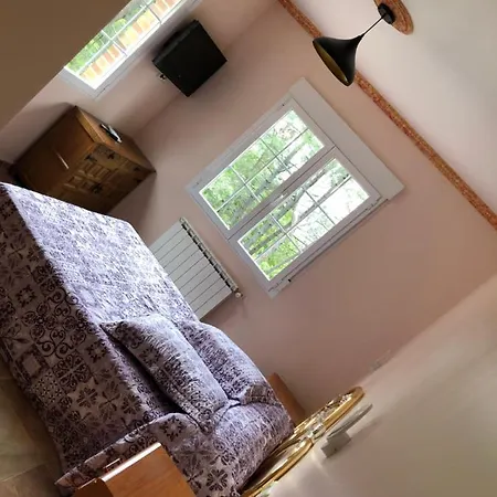 En El Corazon De La Sierra De Gredos, Pinar De La Atalaya-tiemblo Holiday home
