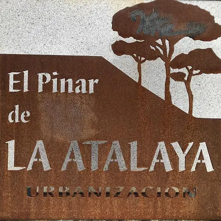 En El Corazon De La Sierra De Gredos, Pinar De La Atalaya-tiemblo Holiday home