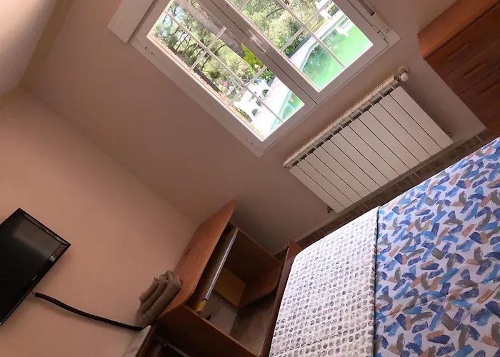 Сasa de vacaciones En El Corazon De La Sierra De Gredos, Pinar De La Atalaya-tiemblo *