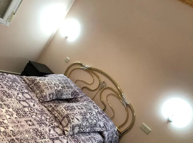 Сasa de vacaciones En El Corazon De La Sierra De Gredos, Pinar De La Atalaya-tiemblo