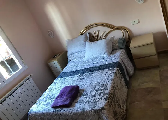 En El Corazon De La Sierra De Gredos, Pinar De La Atalaya-tiemblo Сasa de vacaciones El Tiemblo