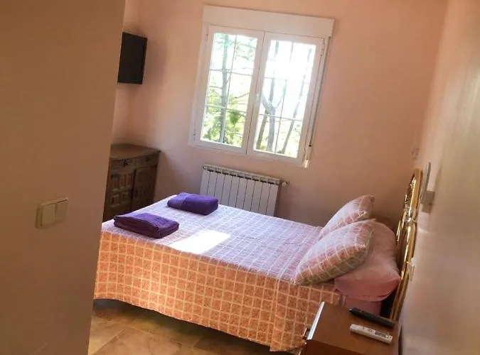 En El Corazon De La Sierra De Gredos, Pinar De La Atalaya-tiemblo Сasa de vacaciones El Tiemblo