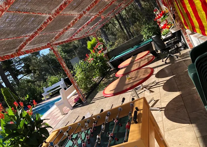 Сasa de vacaciones En El Corazon De La Sierra De Gredos, Pinar De La Atalaya-tiemblo *