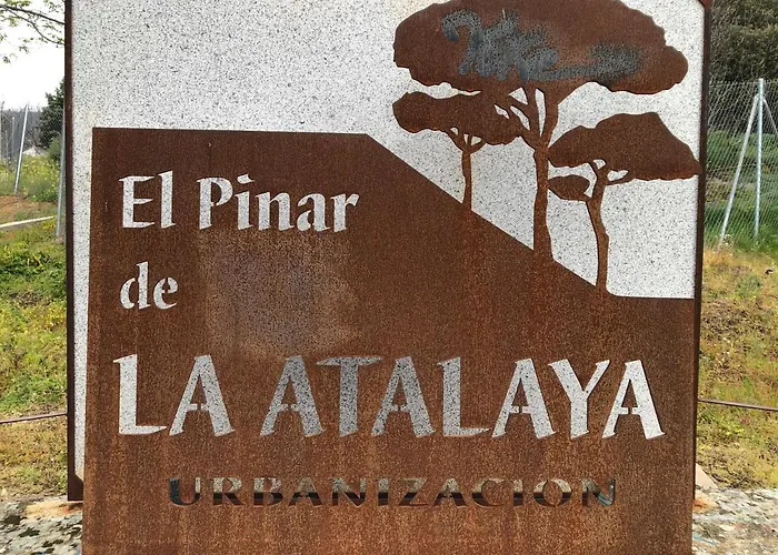 En El Corazon De La Sierra De Gredos, Pinar De La Atalaya-tiemblo Prázdninový dům