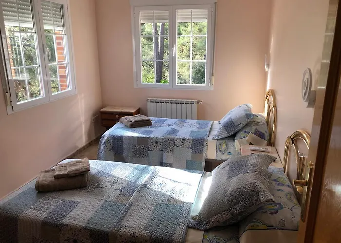 En El Corazon De La Sierra De Gredos, Pinar De La Atalaya-tiemblo Сasa de vacaciones *