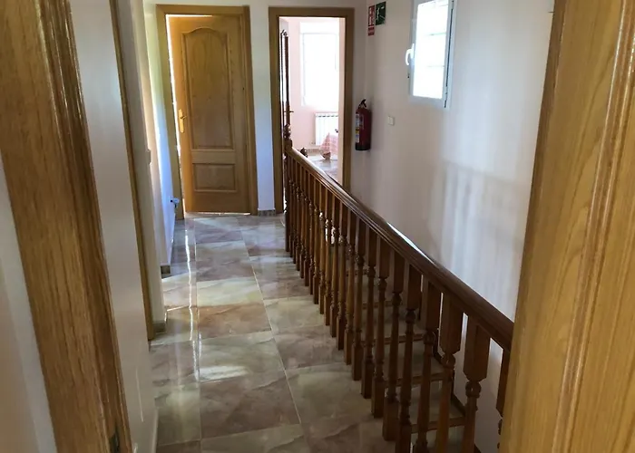 Сasa de vacaciones En El Corazon De La Sierra De Gredos, Pinar De La Atalaya-tiemblo *